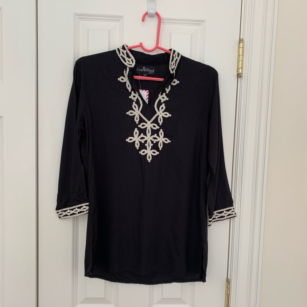 Brand new Liza Byrd tunic